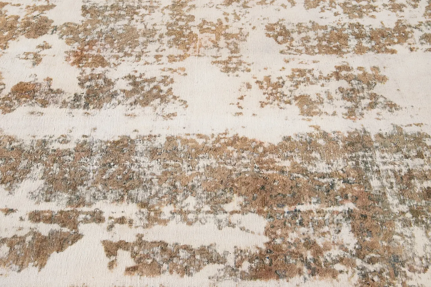 Vintage Allover Tan Wool Rug 4 Vintage Allover Tan Wool Rug