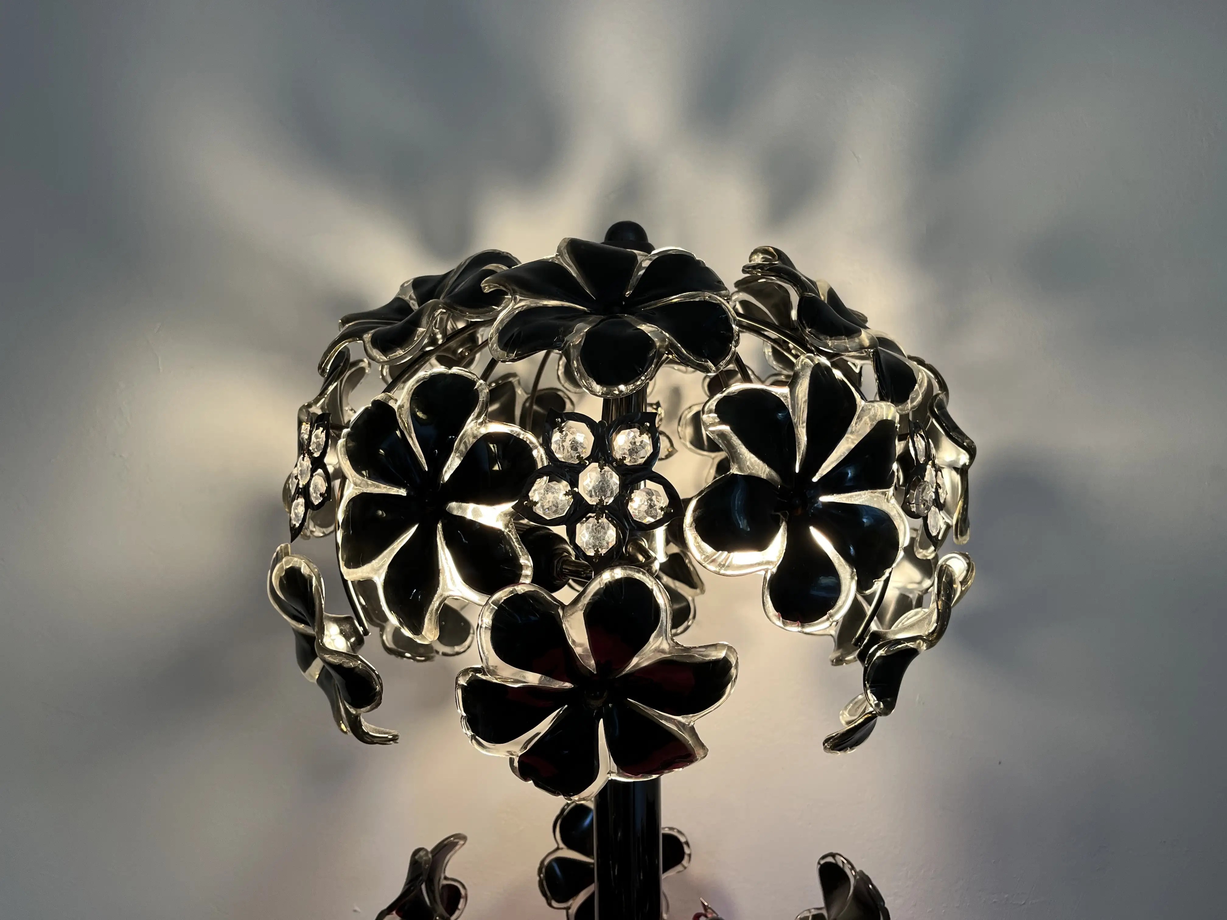 1970s Oversize Lucite Topiary Lamp 5 1970s Oversize Lucite Topiary Lamp