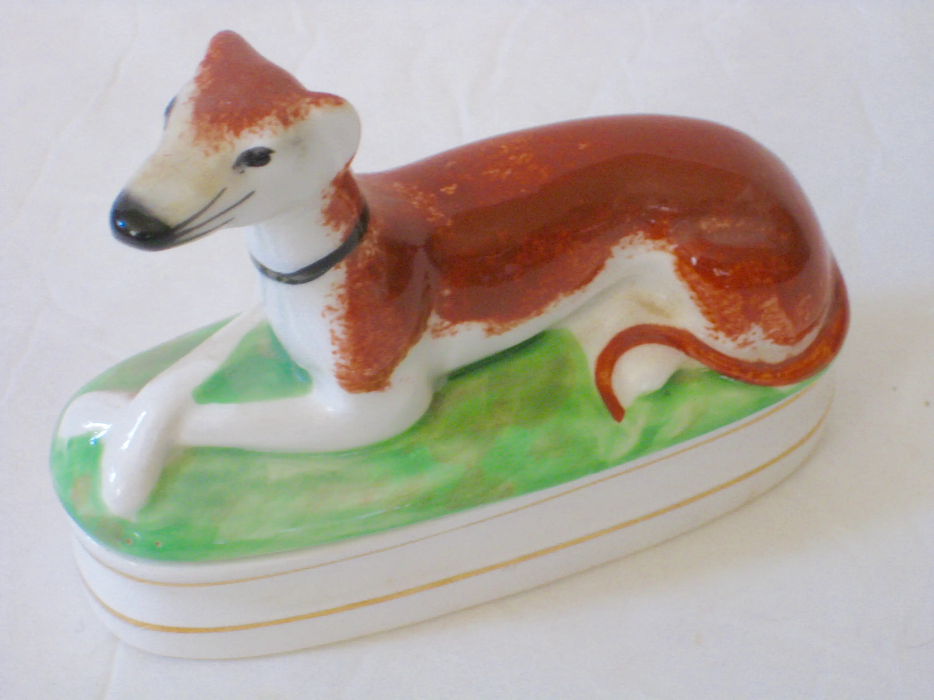 Porcelain Dog Box 2 Porcelain Dog Box